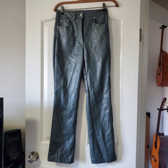7 for All Mankind Grey Faux Leather Straight Leg Pants XS - Picture 2 of 9
